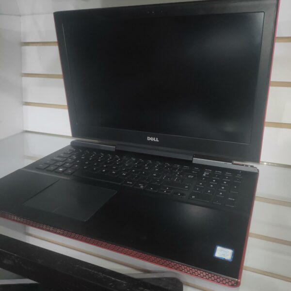 laptop Gamer Dell 7000 I7 7ma gen 16gb de ram 1tb almacenamiento